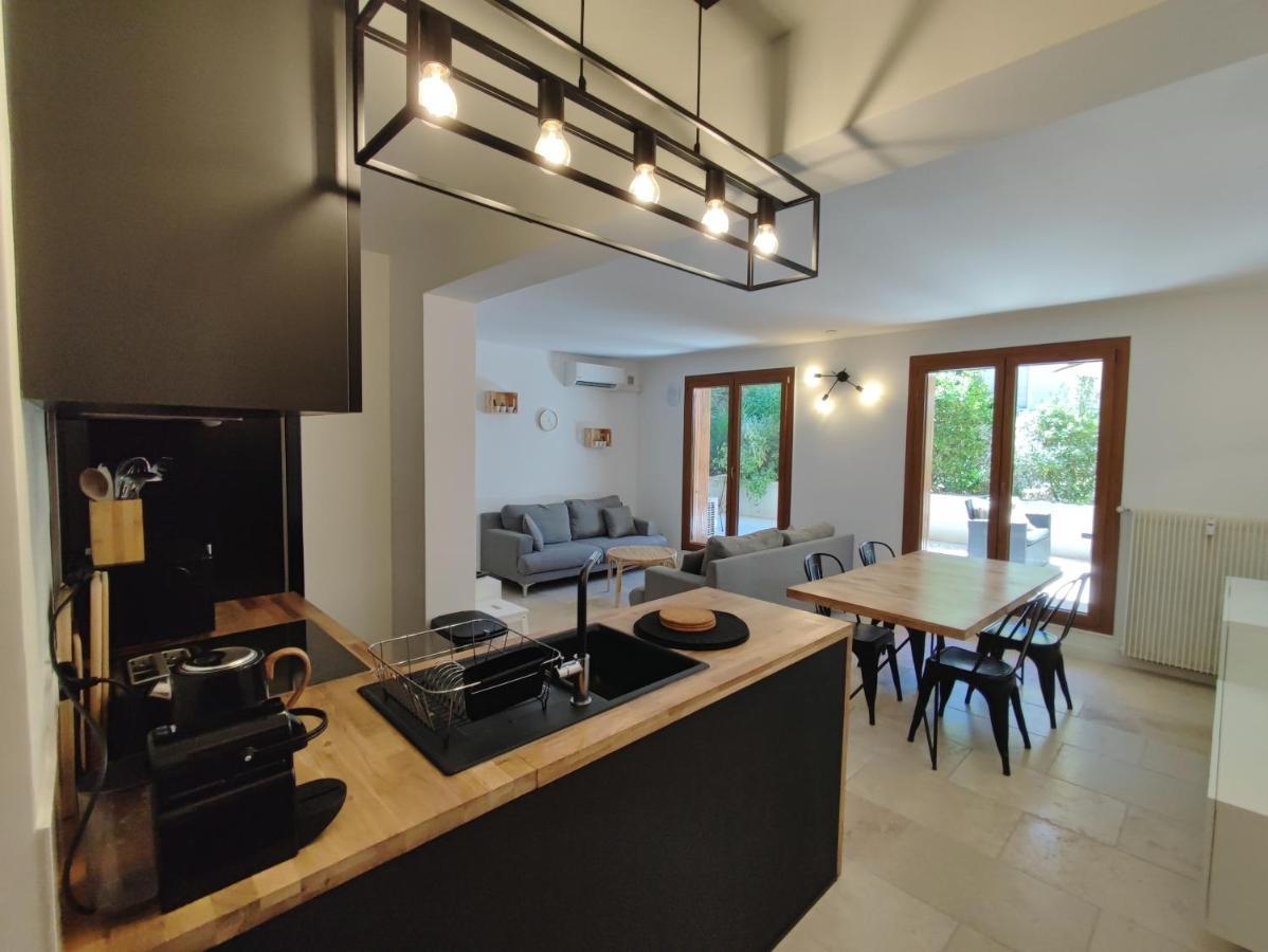 Le Thiers-Temps - Ac Clim - Grande Terrasse - Proche Theatres Appartement Avignon Buitenkant foto
