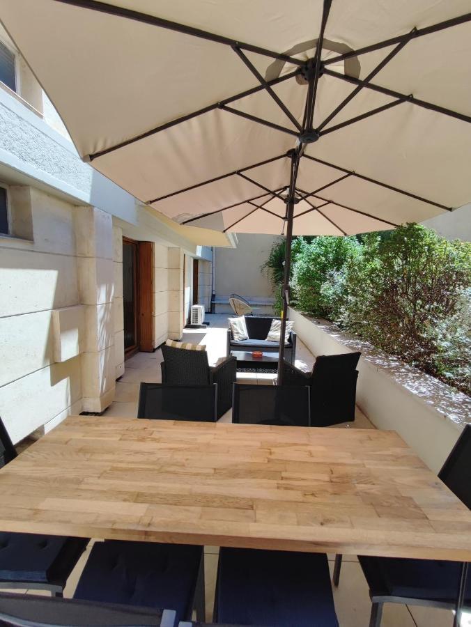 Le Thiers-Temps - Ac Clim - Grande Terrasse - Proche Theatres Appartement Avignon Buitenkant foto